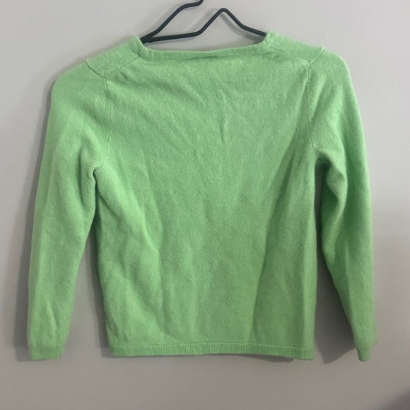 Talbots 100% cashmere sweater - Picture 2 of 3